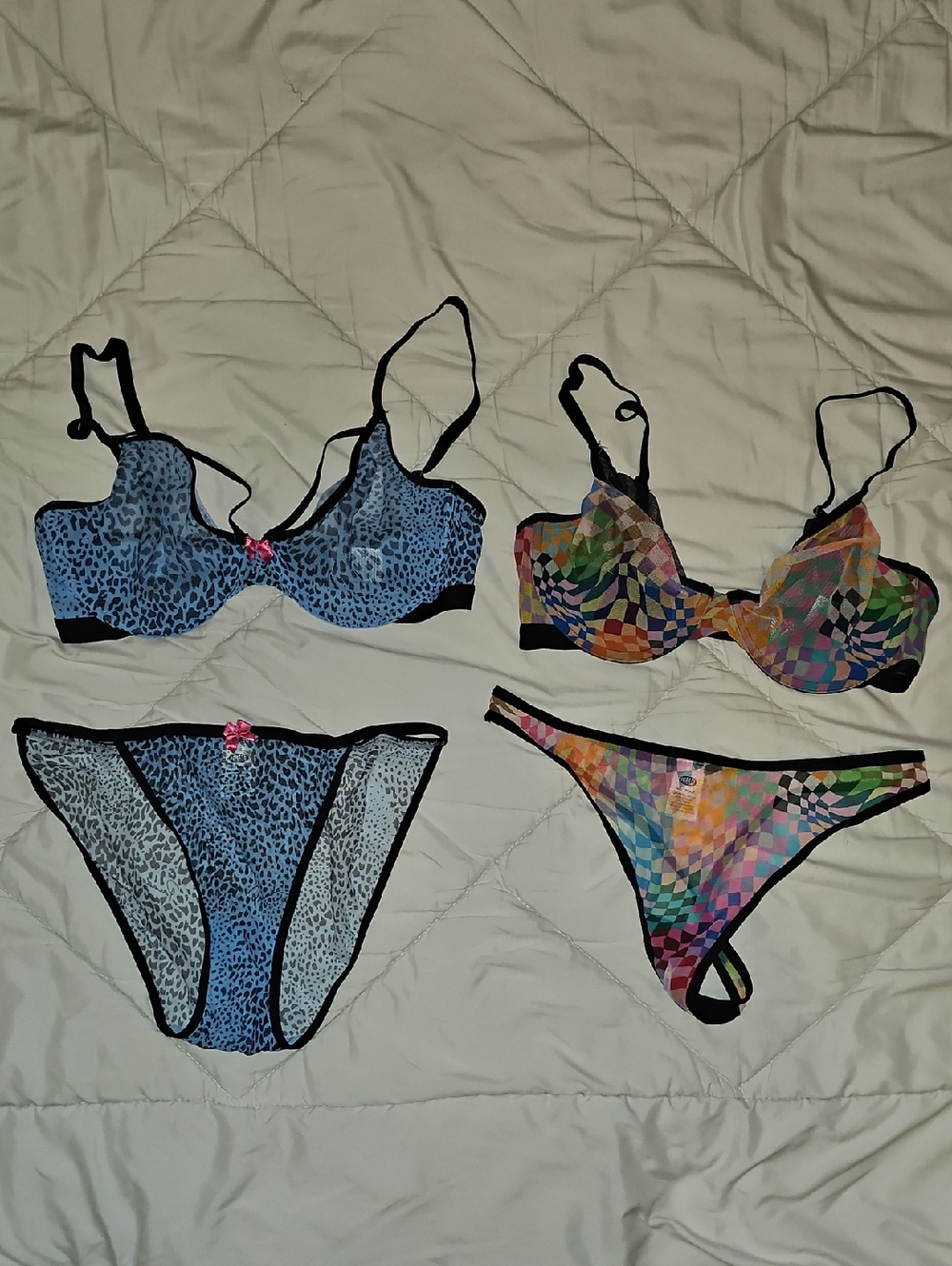 Parade Blue Leopard Set + Multicolor Geometric Set - 2 Bras & 2 Panties